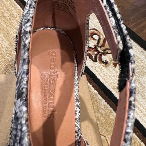 Kenneth Cole - Picture 9 of 12